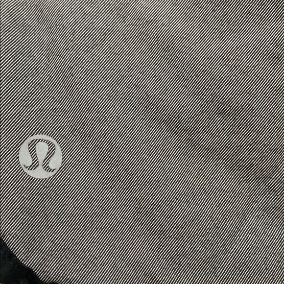 Lululemon Shorts - Picture 4 of 5